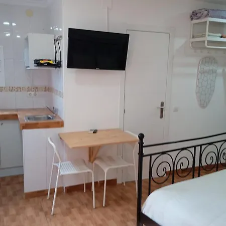 Pepa Bajondillo * טורמולינוס