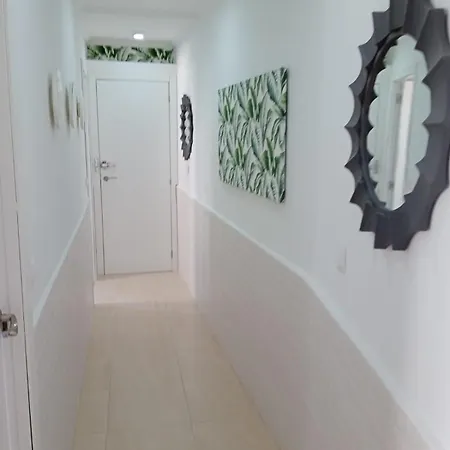 Pepa Bajondillo דירה *